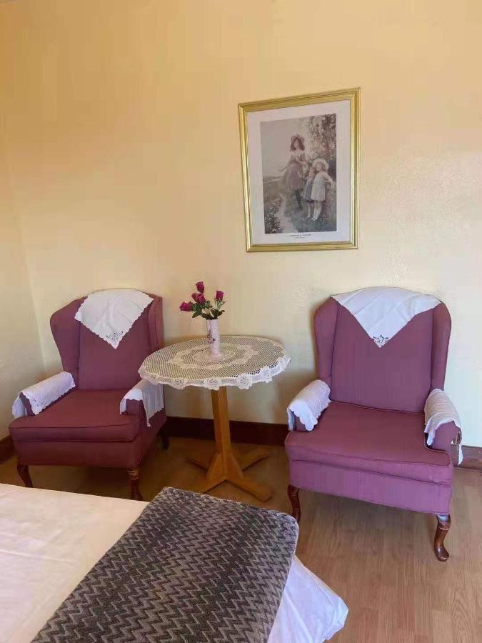 Rodmay Hotel パウエルリバー エクステリア 写真
