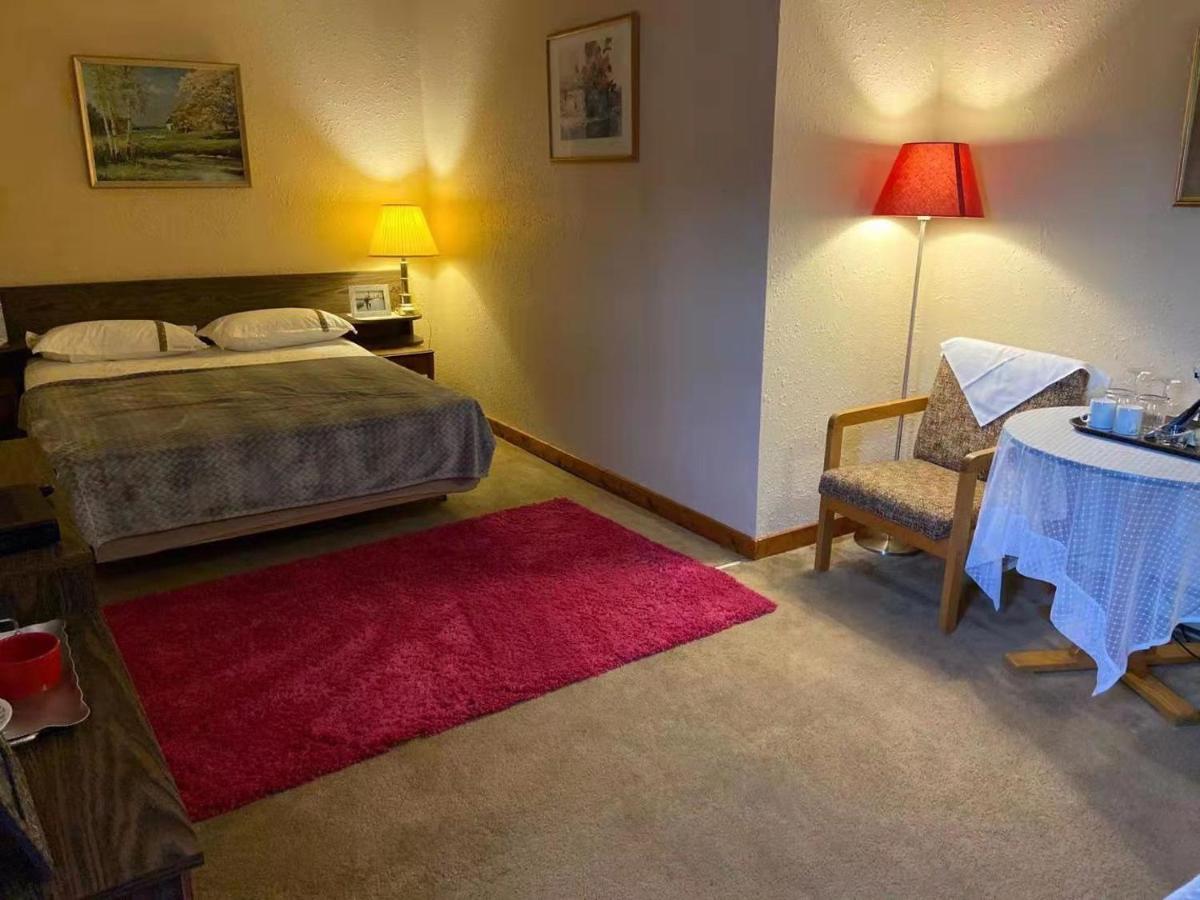 Rodmay Hotel パウエルリバー エクステリア 写真